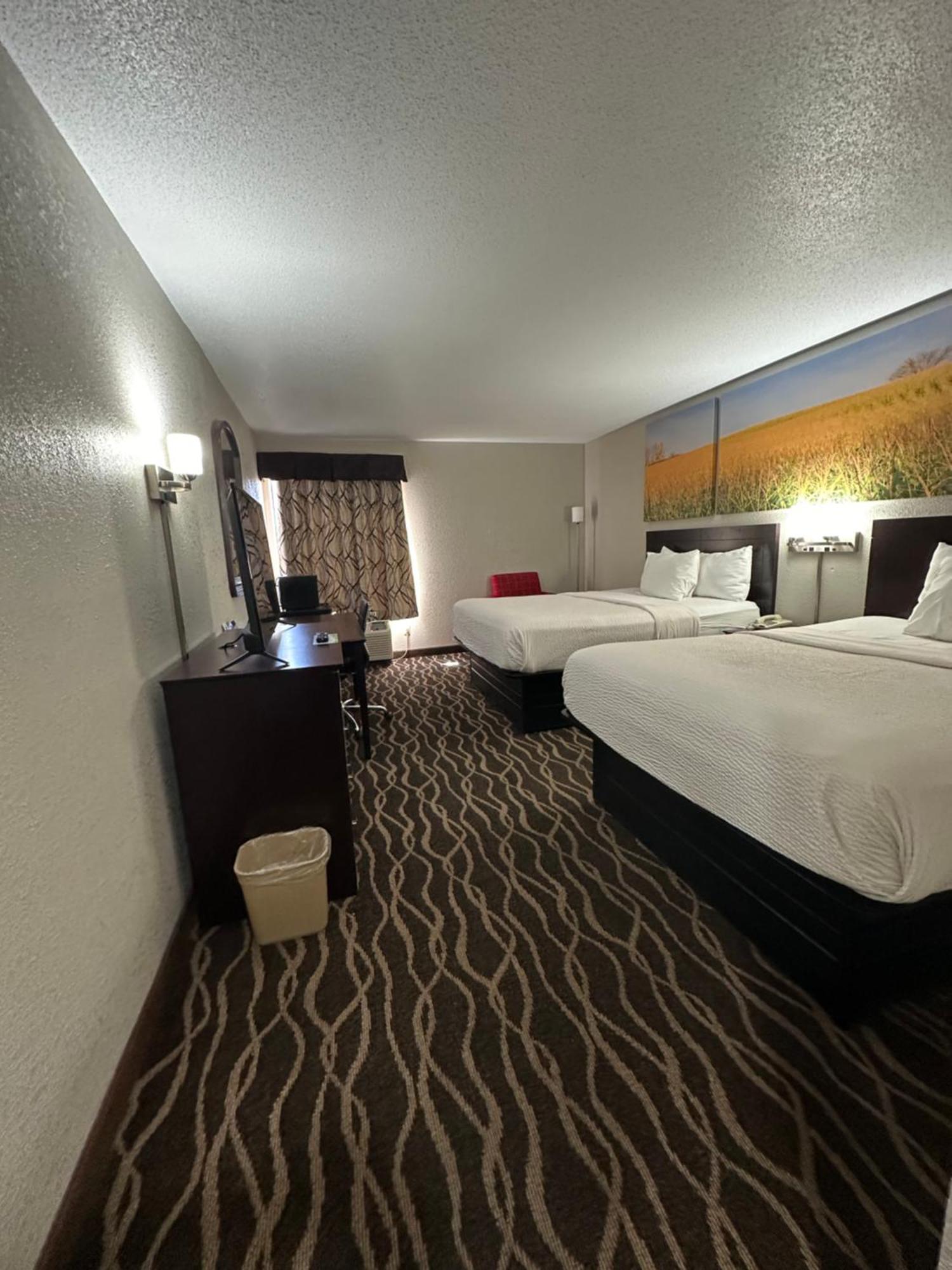 Days Inn & Suites By Wyndham Casey Ngoại thất bức ảnh